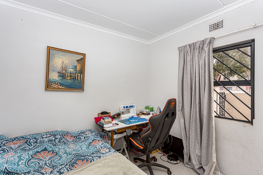 2 Bedroom Property for Sale in Buh Rein Estate Western Cape